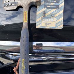 Estwing Roofer’s Hammer with Extras. 