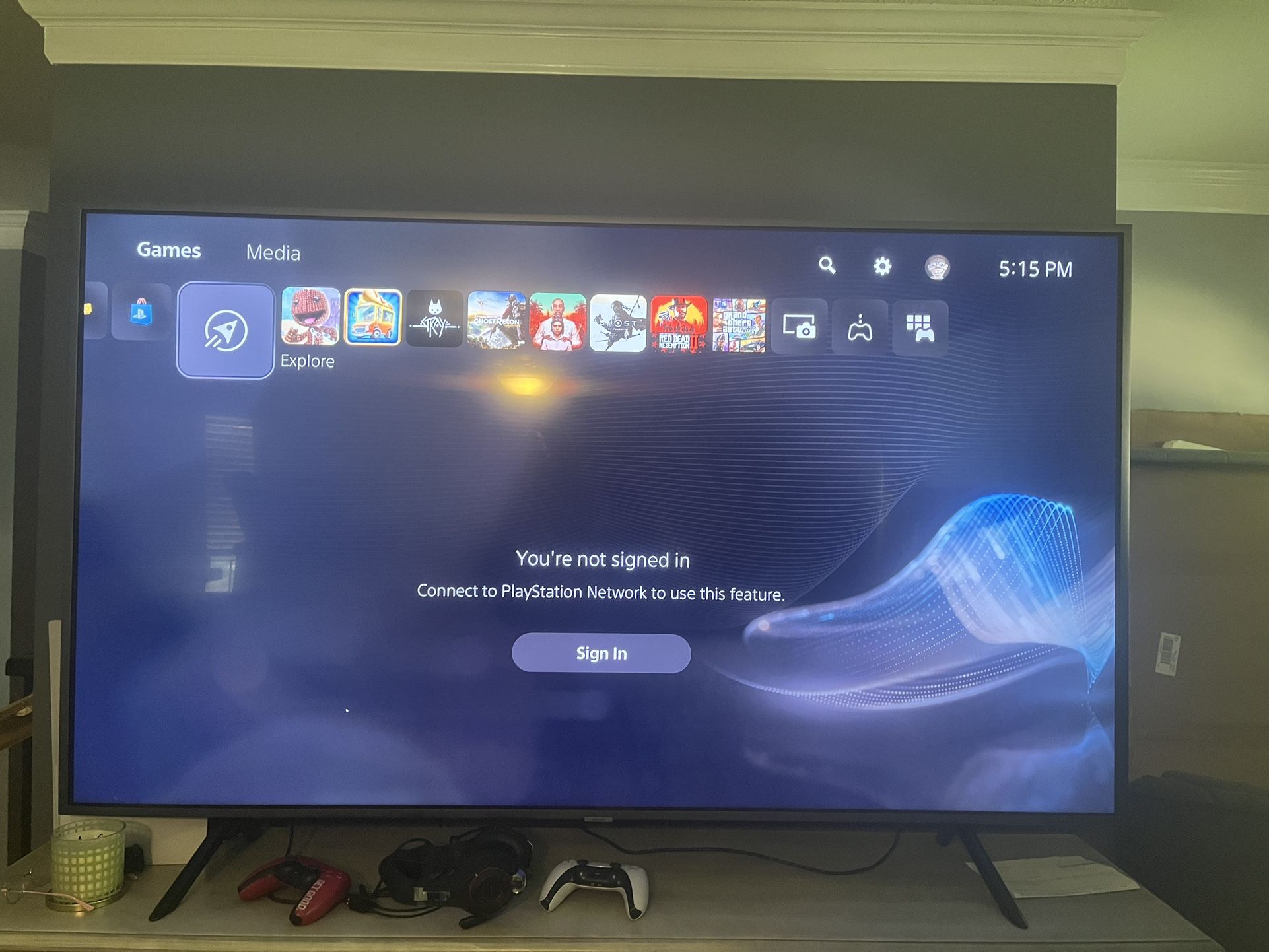 SAMSUNG 75" Class 4K Smart LED HDR TV UN75NU7200