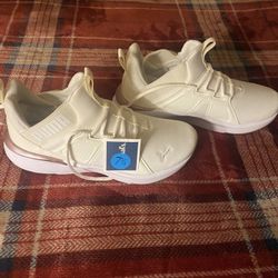 Women’s Puma 7 1/2