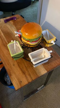 Burger Table Center Piece/condiment Holder