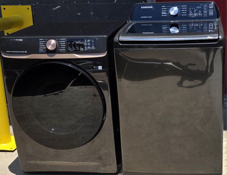 Samsung Washer & Dryer
(Washer $275 / Dryer $285 or Both $540)
Delivery & Warranty Available
