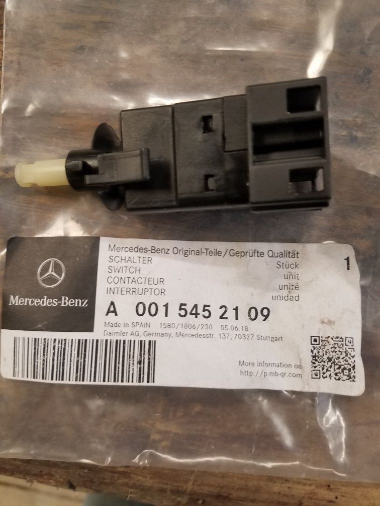 Mercedes OEM brake switch