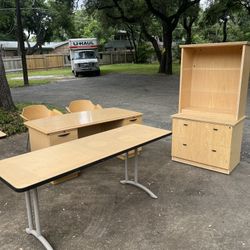 Office Desk 2 Available 