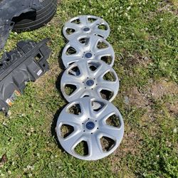 2016 Ford focus parts $40
