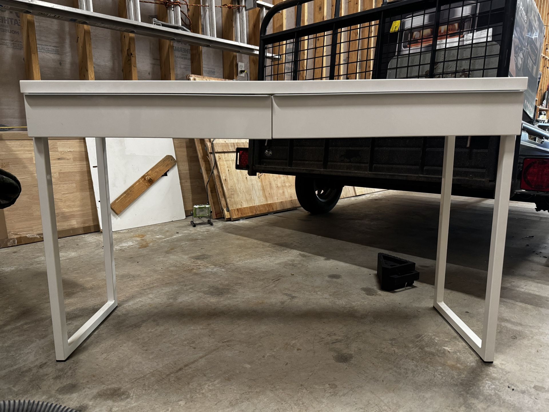 Ikea Besta Burs Desk