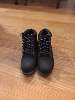 Boys Boots Sz 3