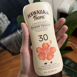 Hawaiian Tropic Sheer Touch 30 Sunscreen (BRAND NEW) 