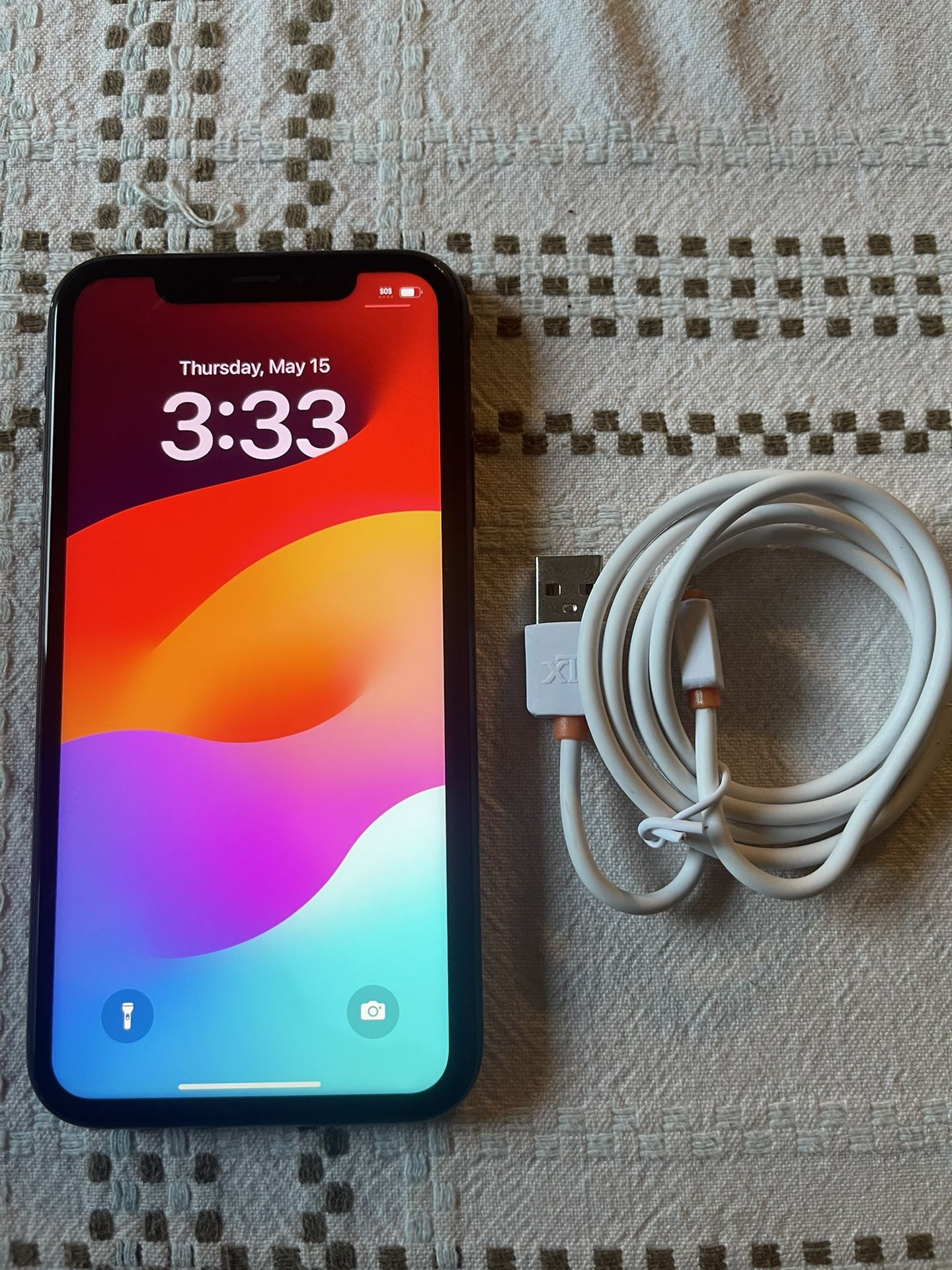🍏 Apple iPhone XR 64GB Carrier Unlocked
