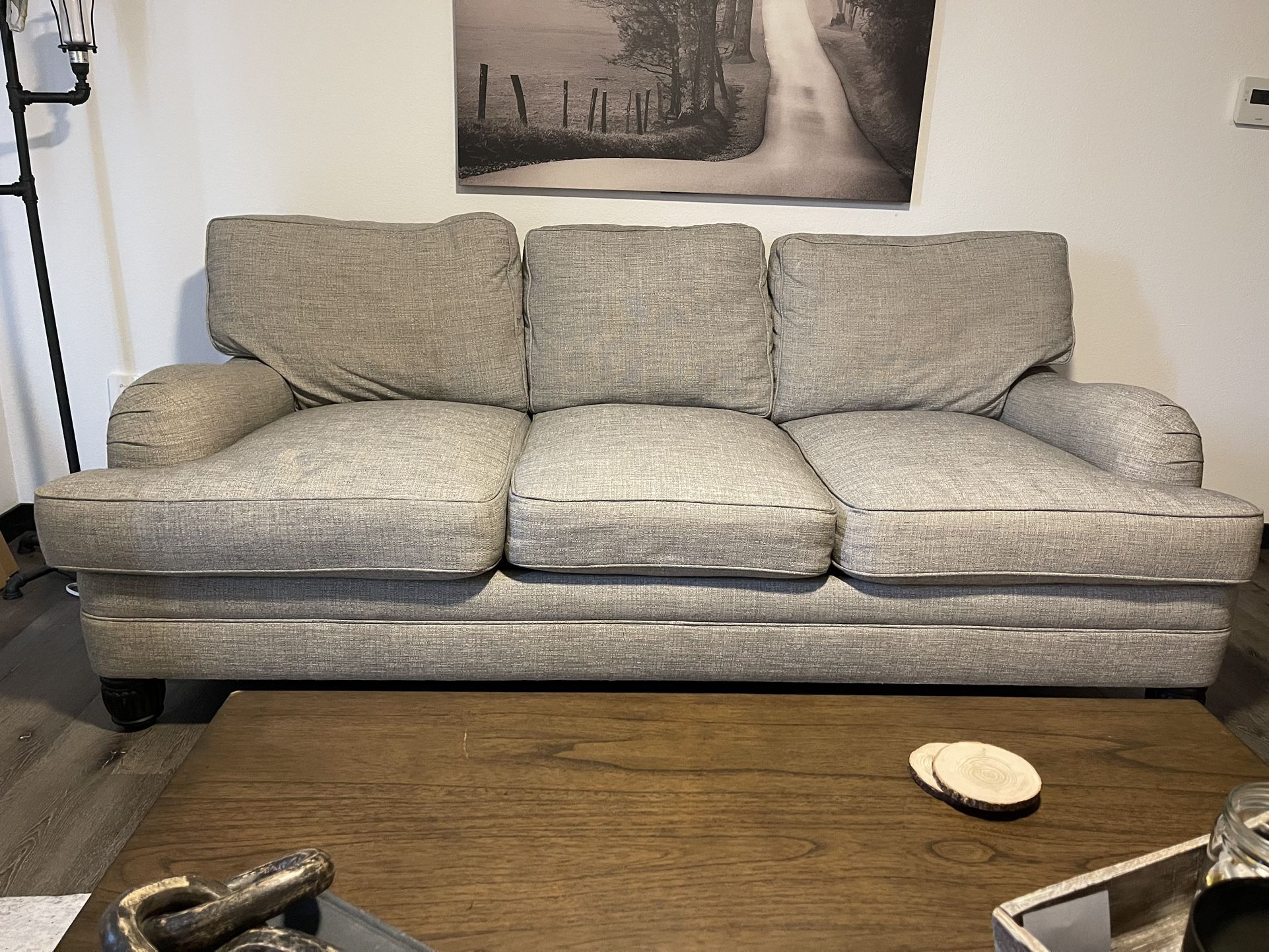 Beautiful Bernhardt Couch