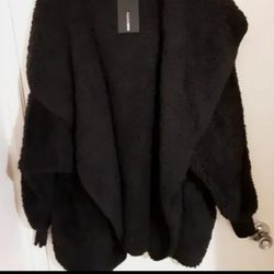 WOMEN'S FAUX SHERPA JACKET