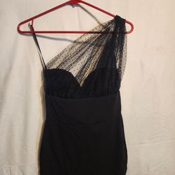 Windor One-Shoulder Formal Gown