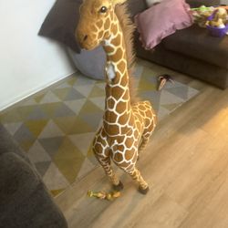 Standing Plushy Giraffe  Has One Hole In The Neck You Can Fix Worth $80 In Stores