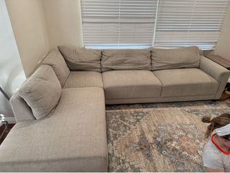 Raylin Sectional Couch