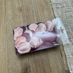 Artificial Rose Petals