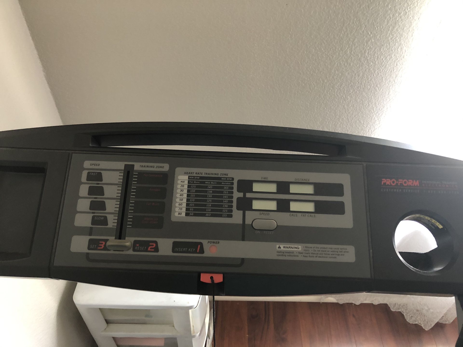treadmill proform 385