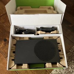 Xbox Series S Brand New With Box And 2 Weeks Code For Game Pass for Sale in  Seattle, WA - OfferUp