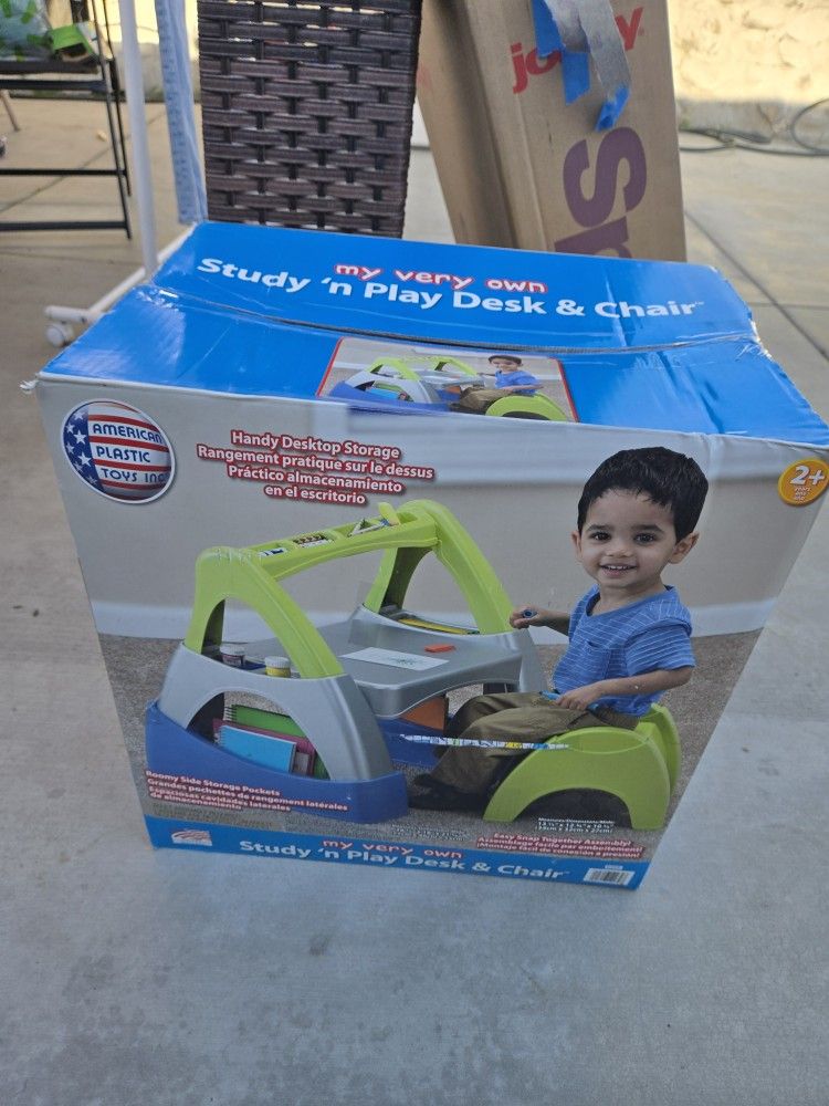 Kids Study N Play Desk And Chair
