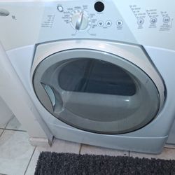 Whirlpool Dual Sport Dryer