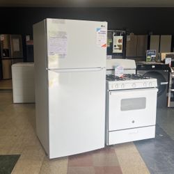 New Kitchen Appliance Bundle Refrigerator And Gas Stove 🔥🔥