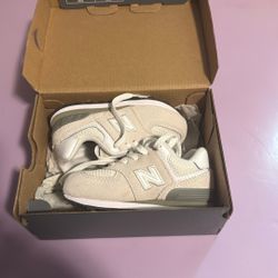 New Balance Toddler Shoes 
