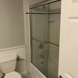 Kohler Bath Tub