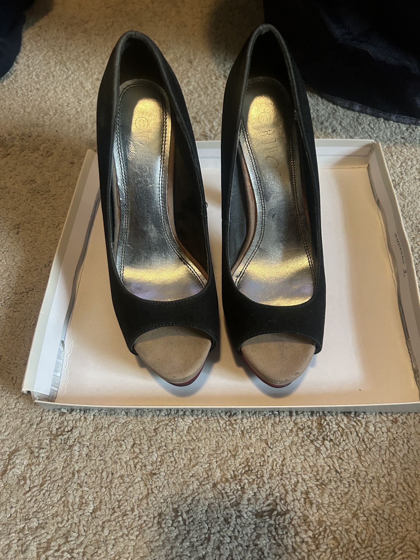 Size 8 Peep Toe Heels