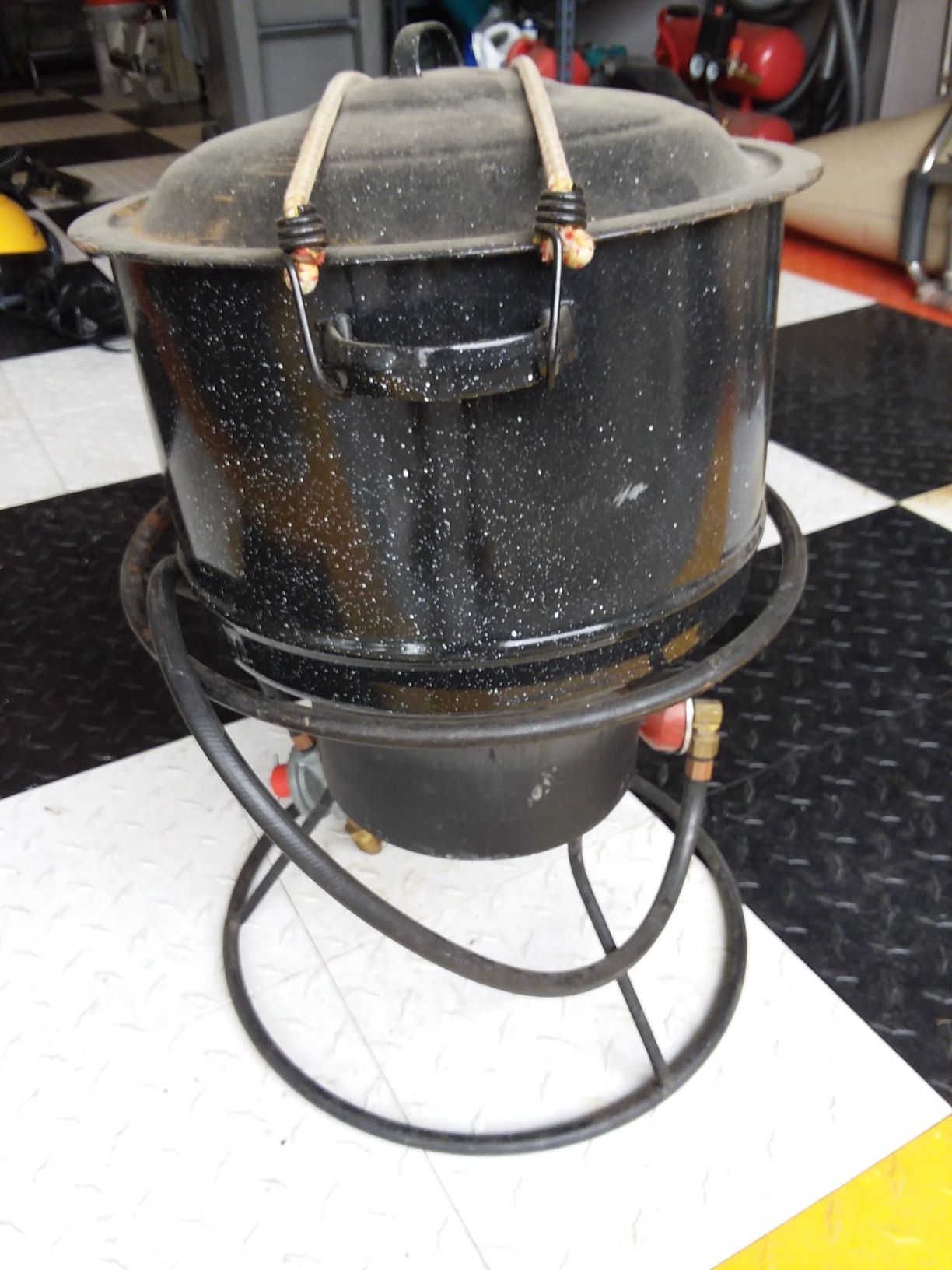 Crab Cooker/Pot for Sale in Bothell, WA OfferUp