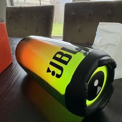 JBL pulse 5