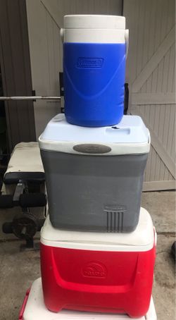 Ice coolers used condition price vary per size see down below 👇 south La 90043
