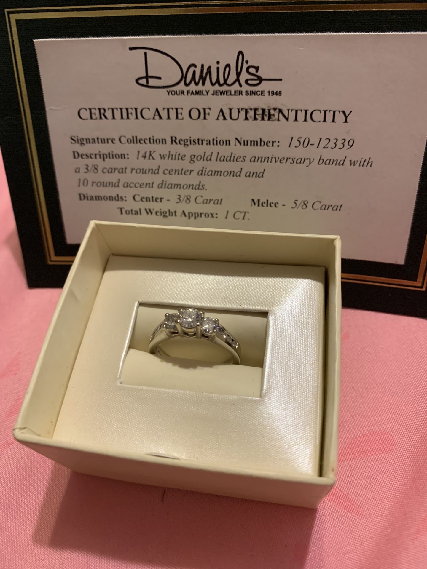 1 Carat Diamond 14k White Gold Engagement Ring