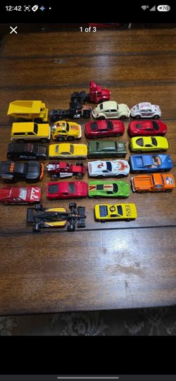 Lot of 23 Mixed Die-Cast Toy Cars & Trucks (Maisto & more)