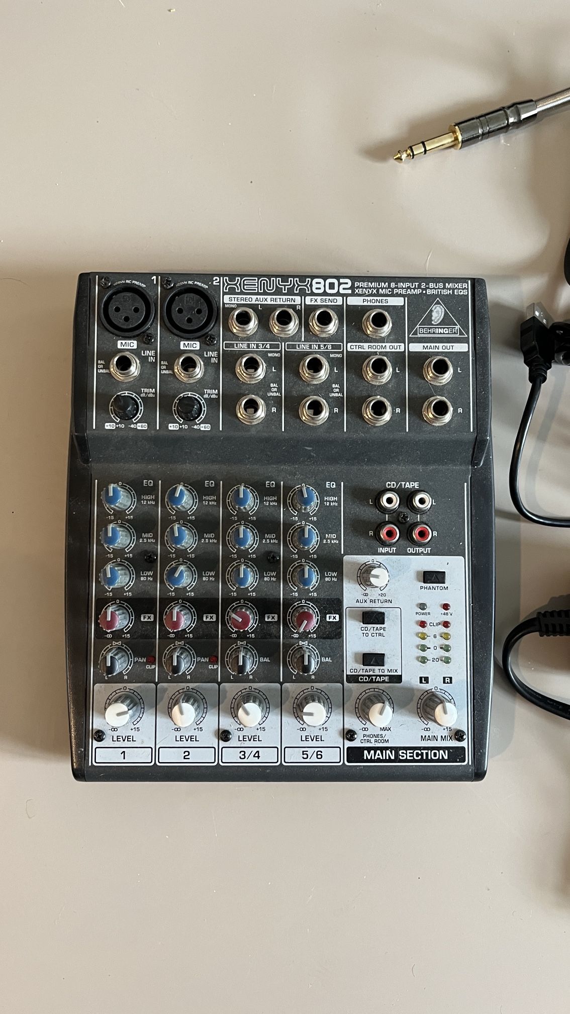 Behringer Xenyx 802 8-Input 2-Bus Analog Mixer