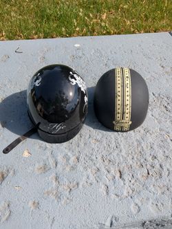 2 Motorcycle Helmets