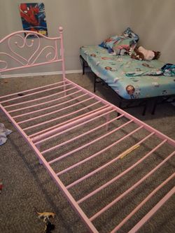 Twin bed frame