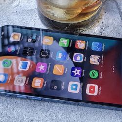 iPhone 16 Pro Unlocked