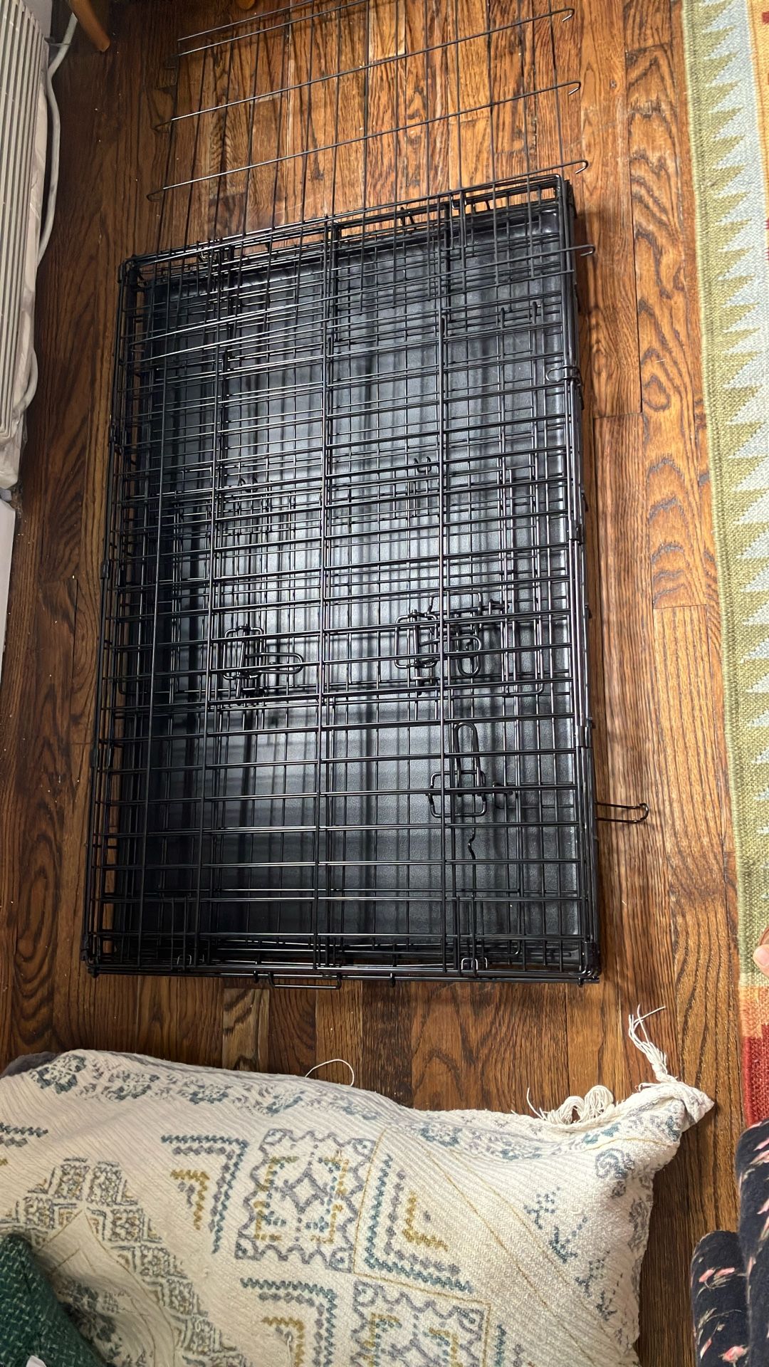 Dog Crate - Med/ Large