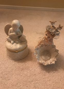 Figurines