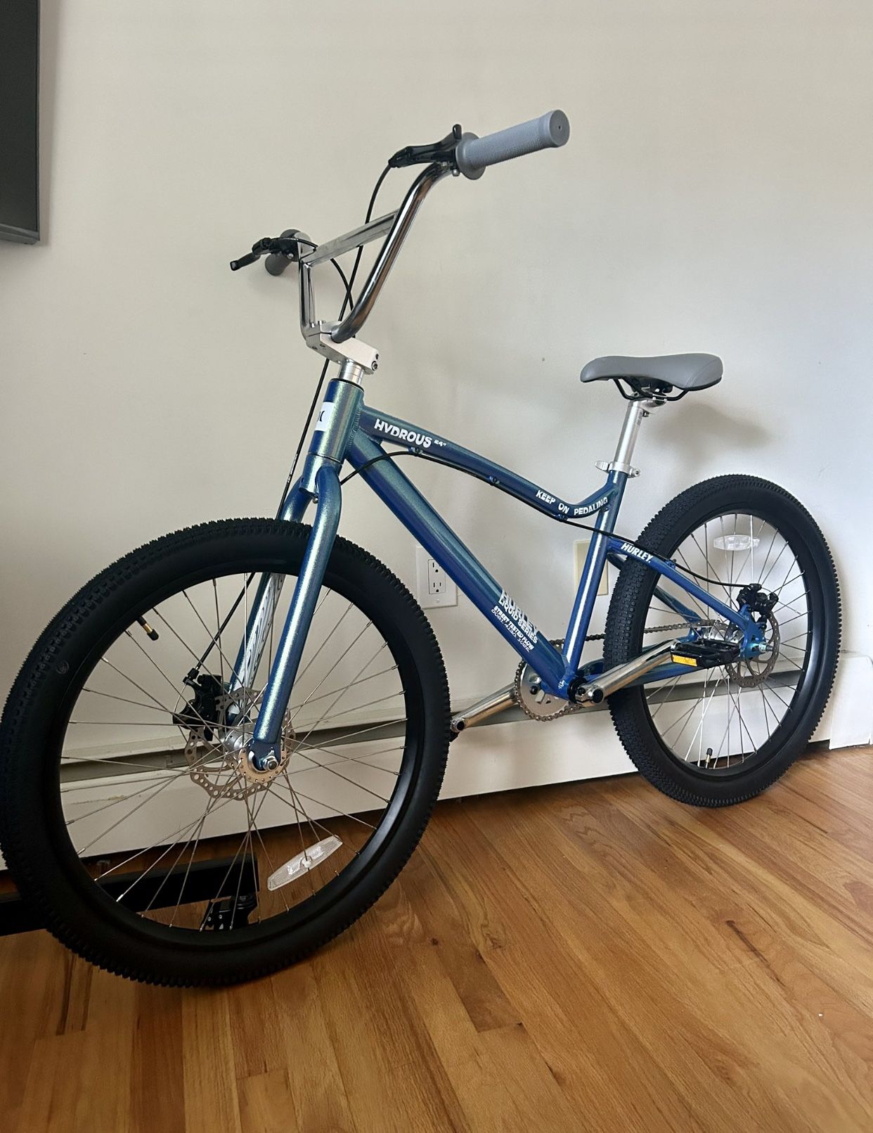 hurley hydrous 24 bmx bicycle NEW Hurley BMX Street Cruiser, Hurley Hydrous 24 Bike ! for Sale in  Kennesaw, GA