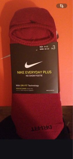 NIKE DRI-FIT EVERYDAY PLUS NO SHOW FOOTIE SOCKS. 3 PAIR. MEN 8-12, WOMEN 10-13.
