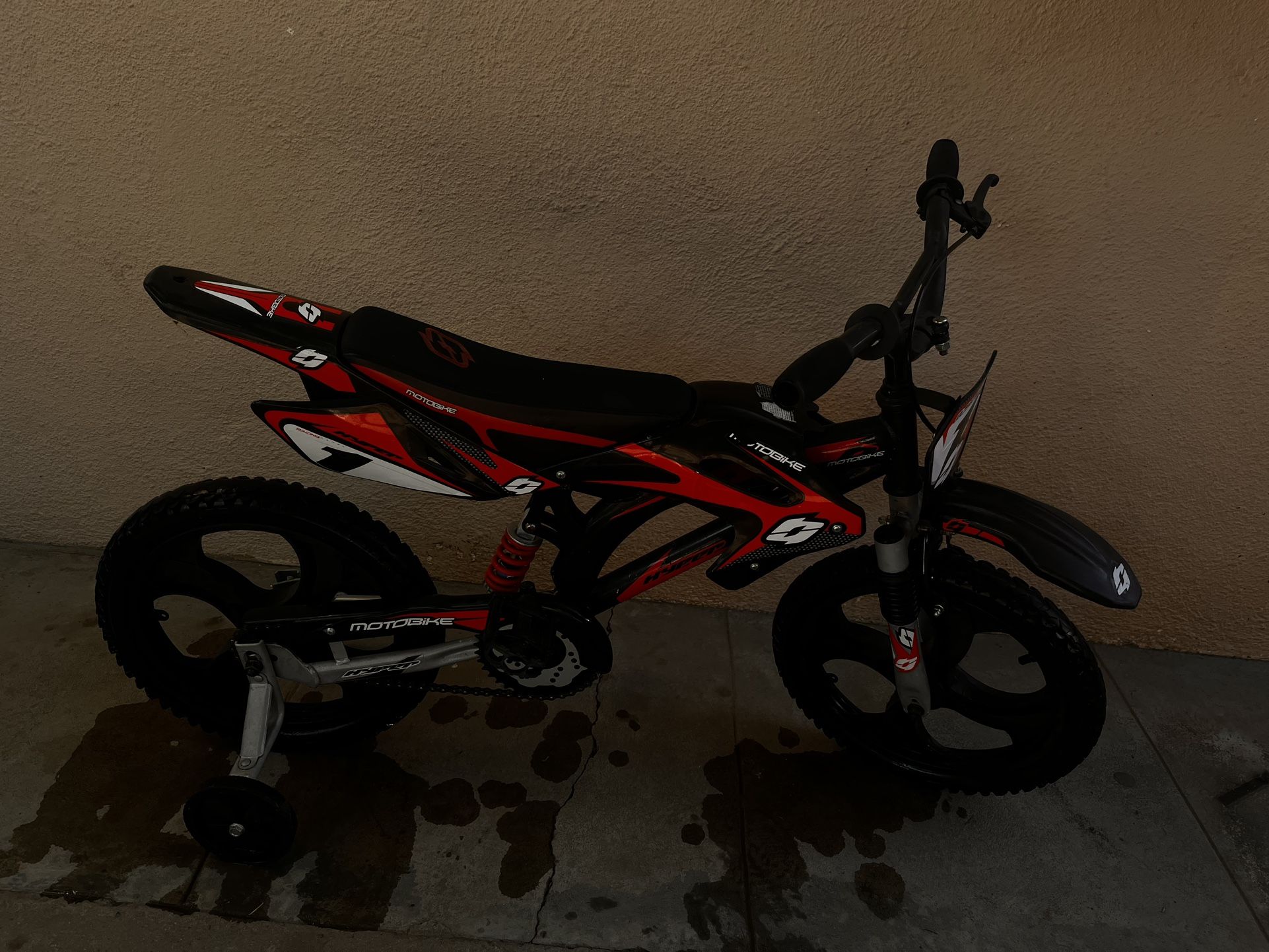 Little Kids Motobike