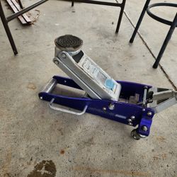 1.5 Ton Low Profile Floor Jack Pittsburgh 