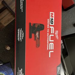 Milwaukee 18-Volt Lithium-Ion Brushless Cordless Barrel Grip Jig Saw