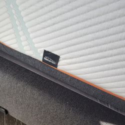 Tempur-Pedic LuxeAdapt Firm 50% Off!!!