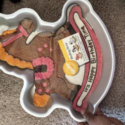 Winston’s Cake Pan 