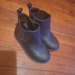 black old navy girls boots size 9