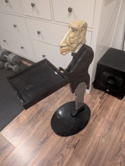 32" Butler Smoking / Drink Stand