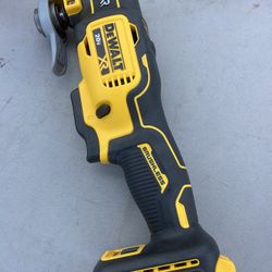 DeWalt 18v 3-speed XR Multitool