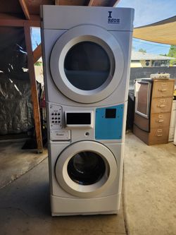 Stackable Whirlpool Washer