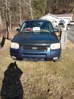 2004 Ford Escape