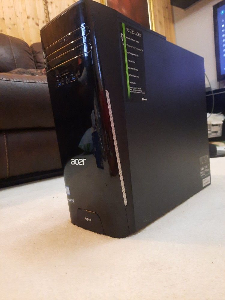 Acer Computer I3 7100k +rii Keyboard